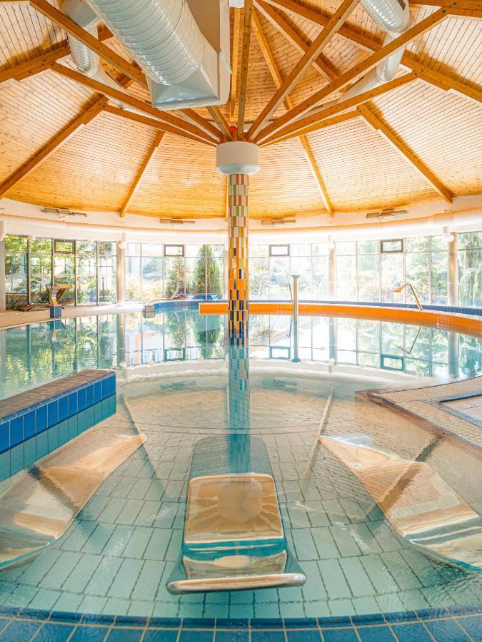 Wellness A Relax Centrum Palarikovo Екстериор снимка